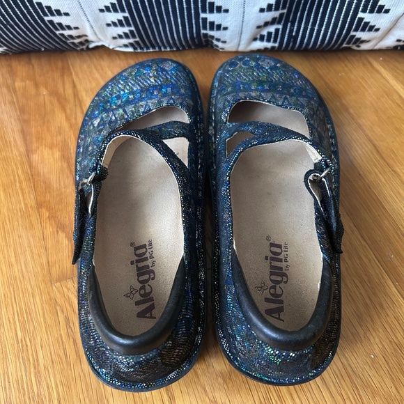 Alegria Mary Jane Multicolor Iridescent Leather 8-8.5/38 [EUC] - Picture 3 of 6